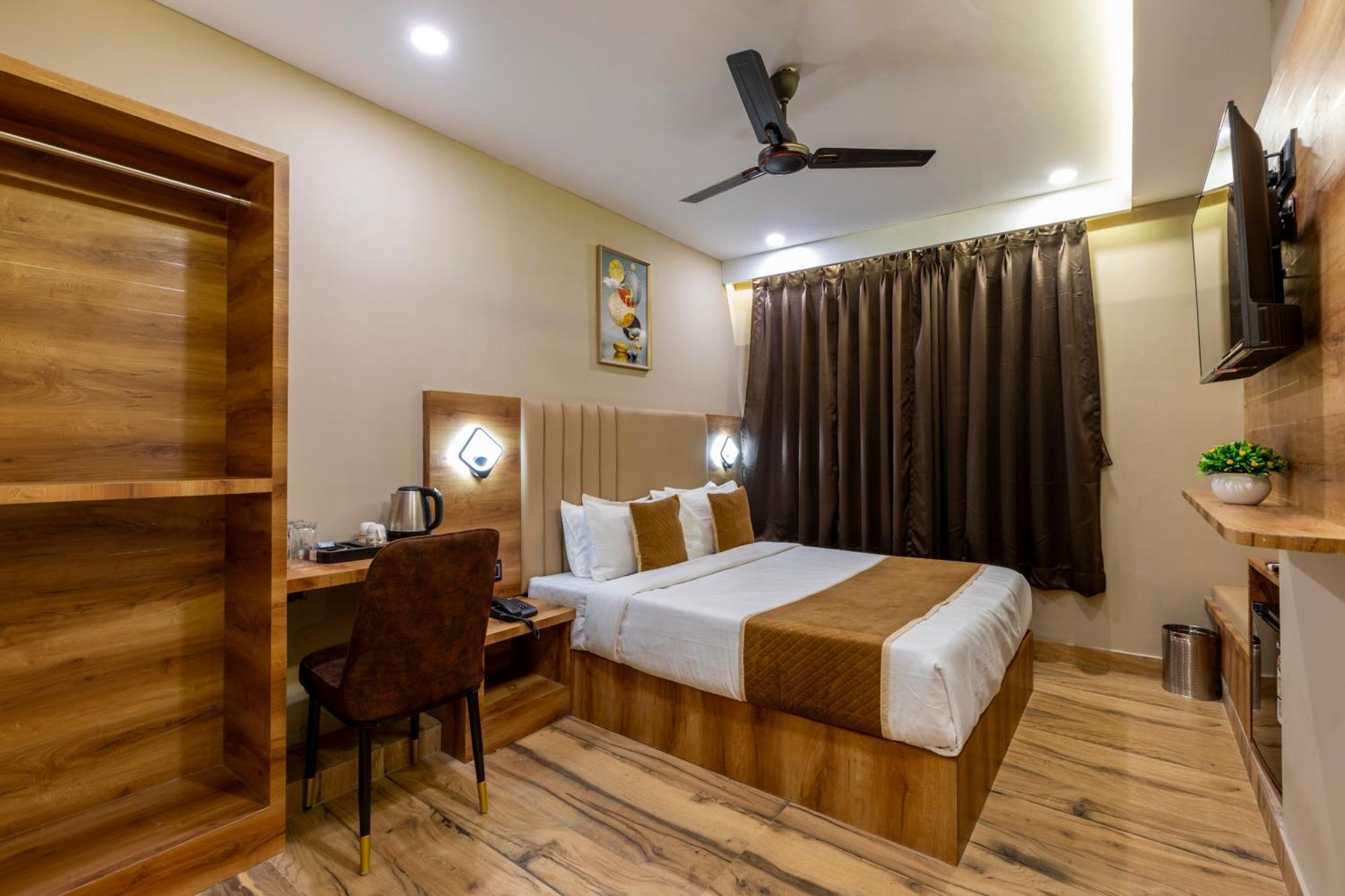 Hotel Zara International Mumbai  Buitenkant foto